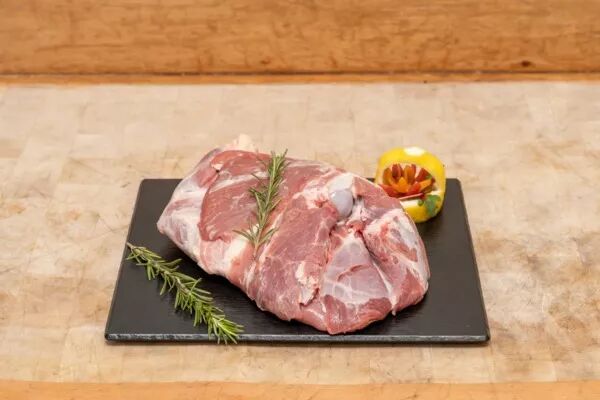 Epaule D'Agneau Prête à Cuire